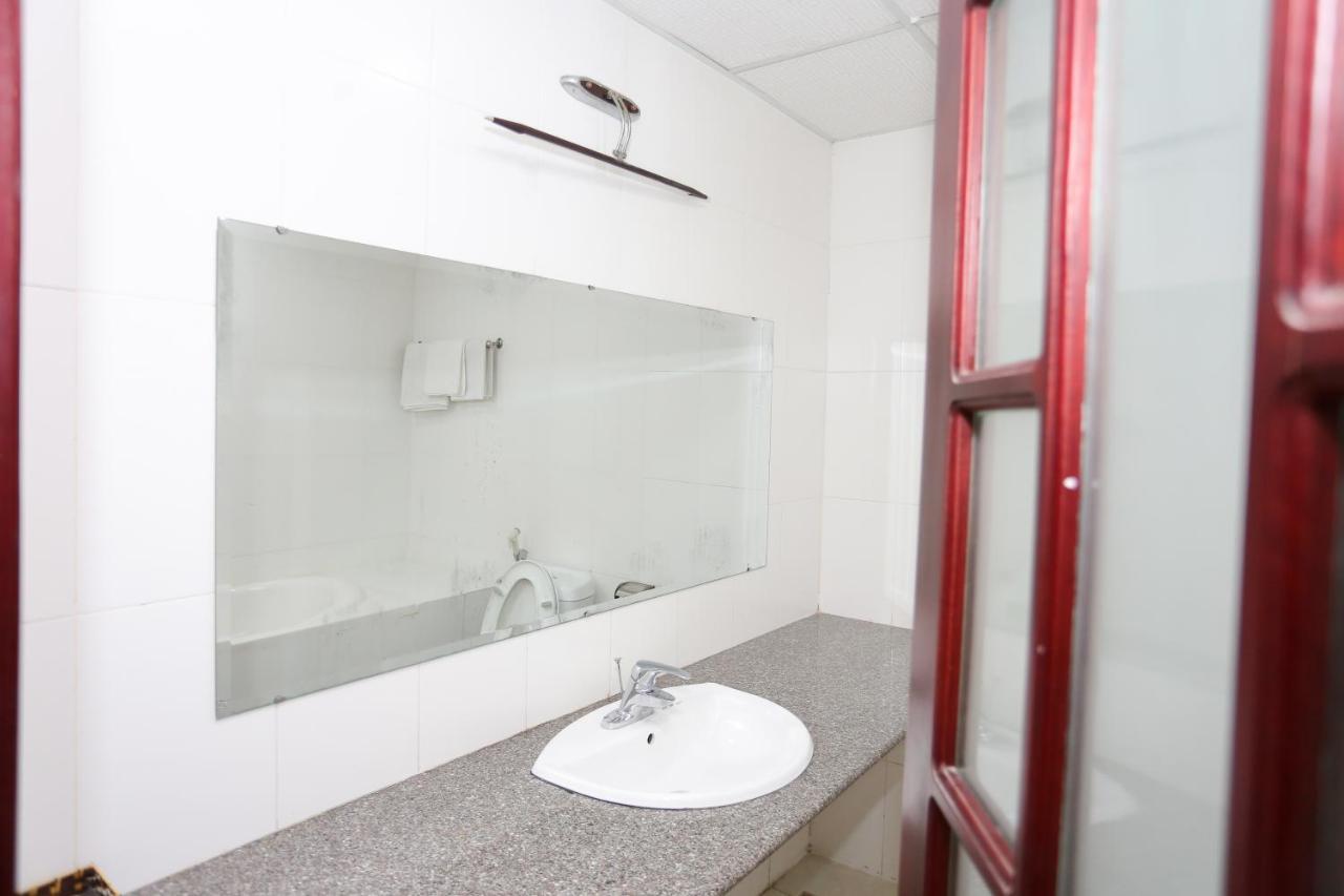 New Valentine Hotel Hue Buitenkant foto